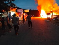 Delapan Kios Warga Terbakar di Asolu, Kerugian Capai Ratusan Juta