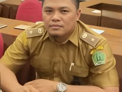 Pemdes Kasuwura Indah Salurkan Bantuan Perbaikan 12 Rumah Tidak Layak Huni