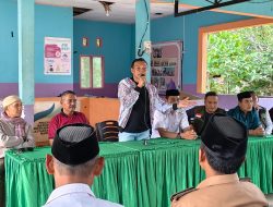 Bupati Konawe Salurkan Sembako dan Serap Aspirasi Warga Onembute