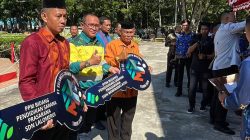 Momen Hardiknas, PT SCM Salurkan Bantuan Pendidikan di Lingkar Tambang Routa
