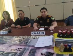 Kejari Muna Temukan 18 Stempel Media Daring saat Geledah Kantor KPU Buton Utara